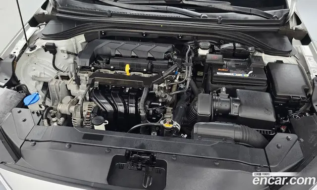 Hyundai Avante 2018 1.6 автомат (гидро), миниатюра 6