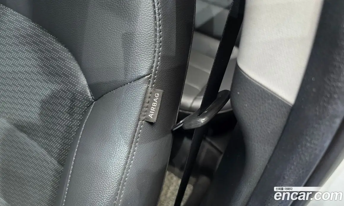 Hyundai Avante 2019 1.6 автомат (гидро), фото 27