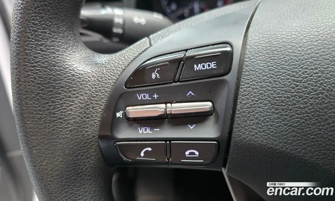 Hyundai Avante 2020 1.6 автомат (гидро), фото 22