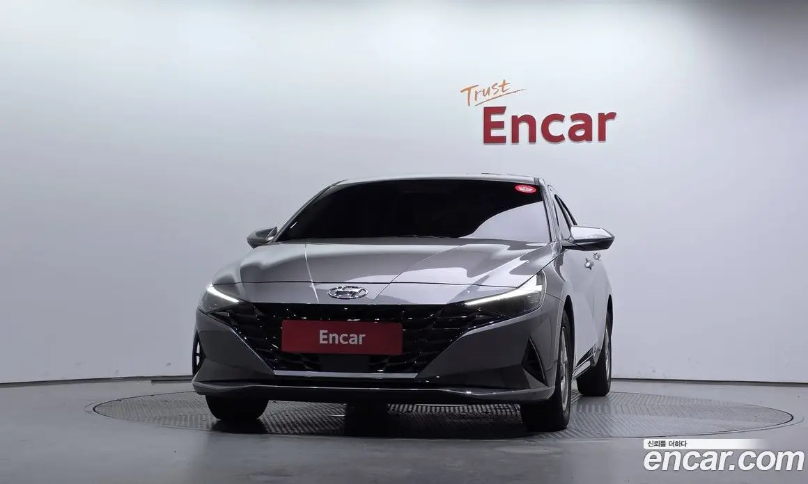 Hyundai Avante 2021 1.6 автомат (гидро), фото 3