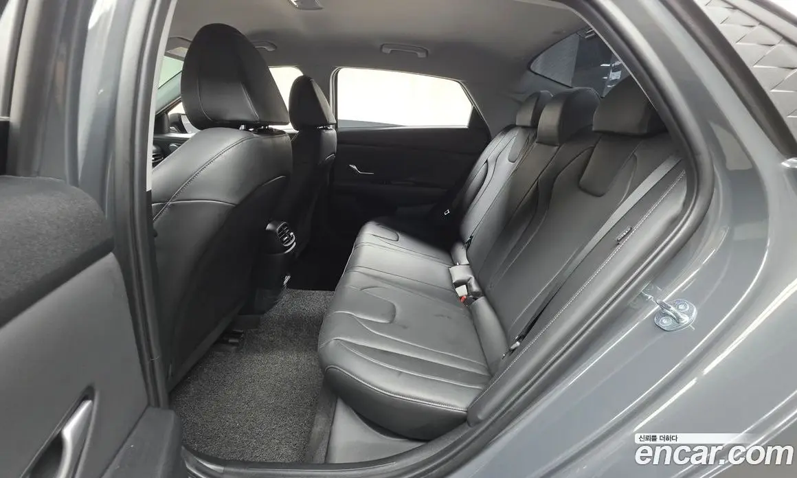 Hyundai Avante 2025 1.6 автомат (гидро), фото 18