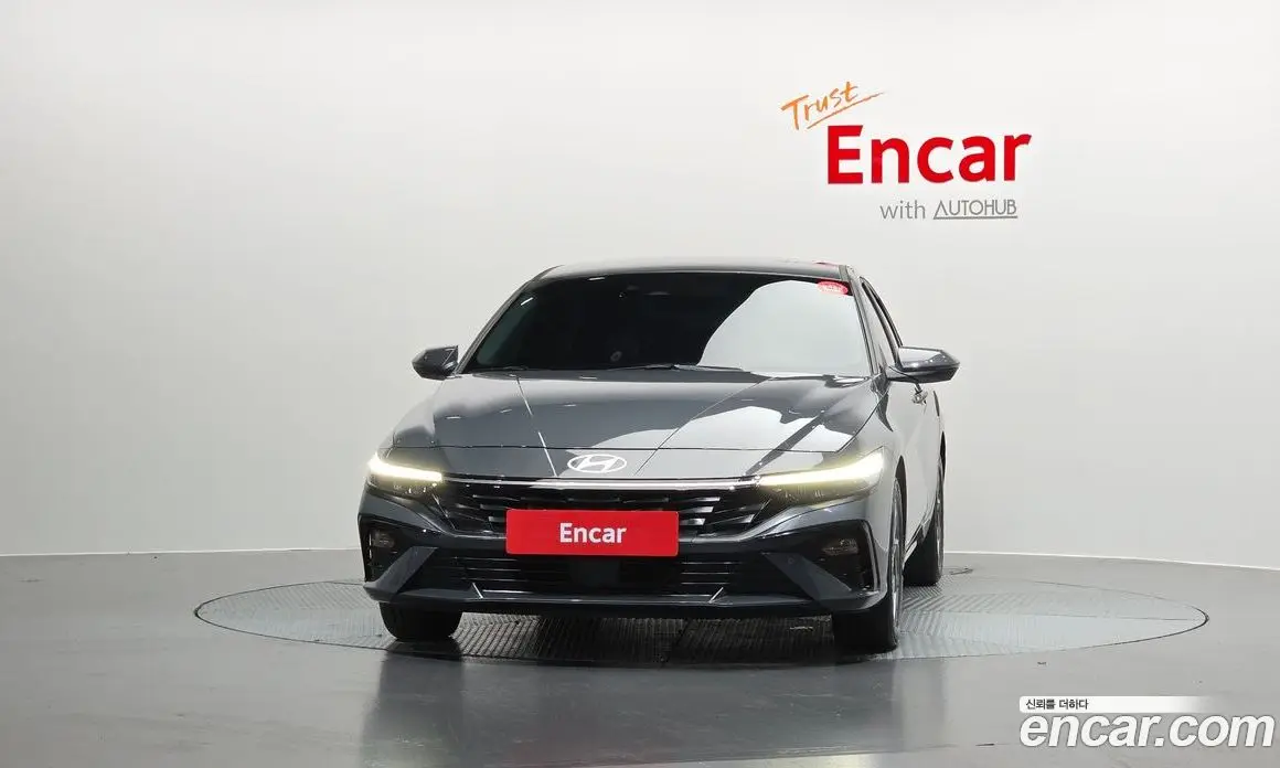 Hyundai Avante 2025 1.6 автомат (гидро), фото 3