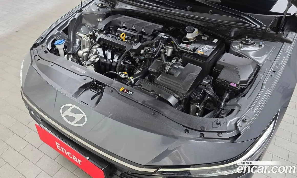 Hyundai Avante 2025 1.6 автомат (гидро), фото 6