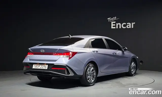 Hyundai Avante 2025 1.6 автомат (гидро), миниатюра 2