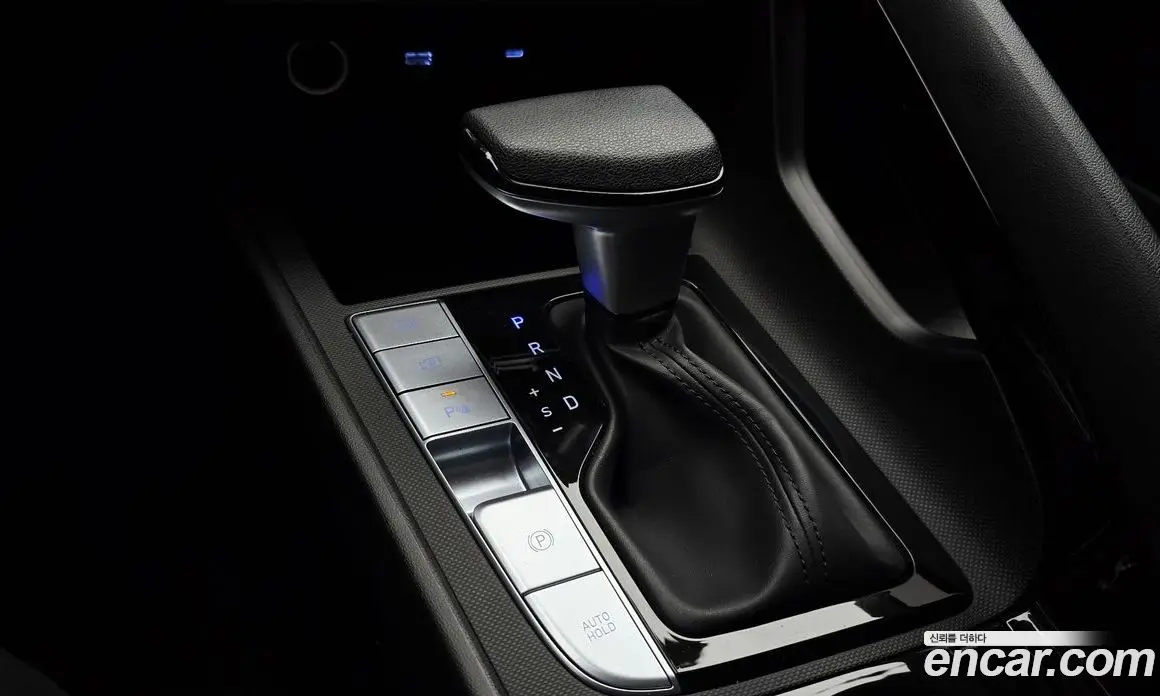 Hyundai Avante 2025 1.6 автомат (гидро), фото 12