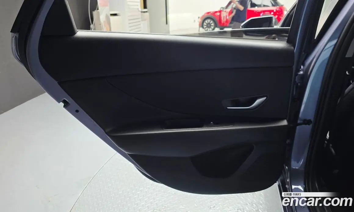 Hyundai Avante 2025 1.6 автомат (гидро), фото 15