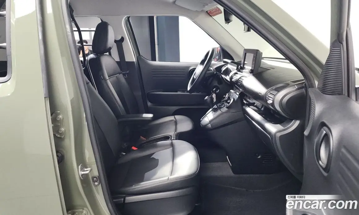 Hyundai Casper 2022 1.0 автомат (гидро), фото 15