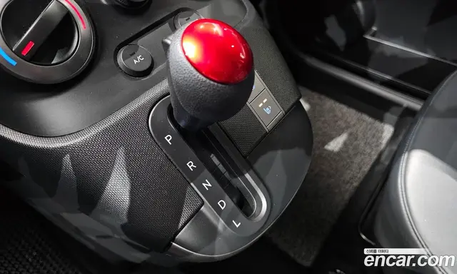 Hyundai Casper 2023 1.0 автомат (гидро), миниатюра 12