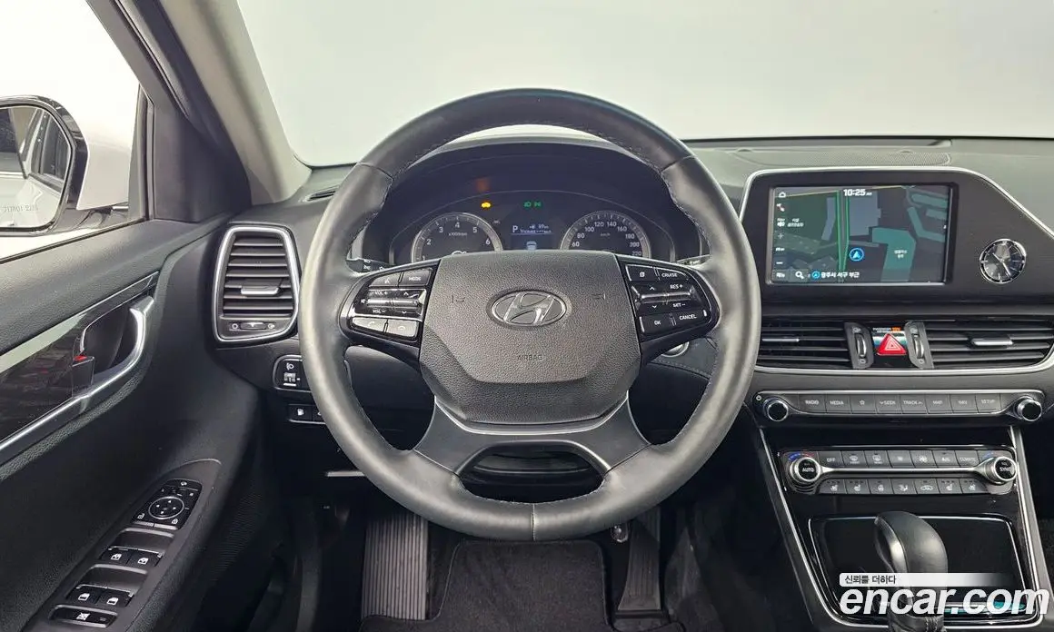 Hyundai Grandeur 2019 2.4 автомат (гидро), фото 13