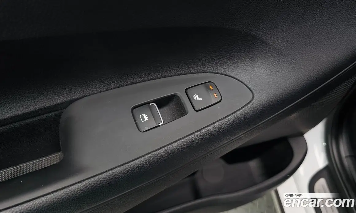 Hyundai Grandeur 2019 2.4 автомат (гидро), фото 19