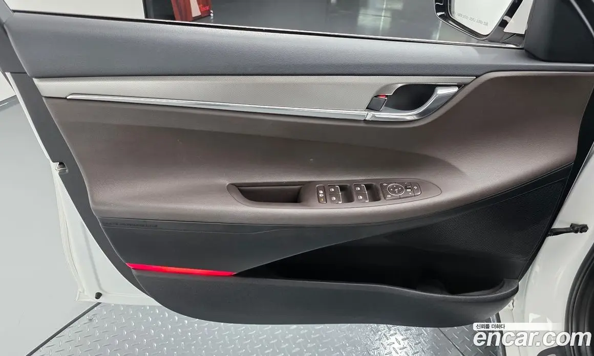 Hyundai Grandeur 2020 2.5 автомат (гидро), фото 13