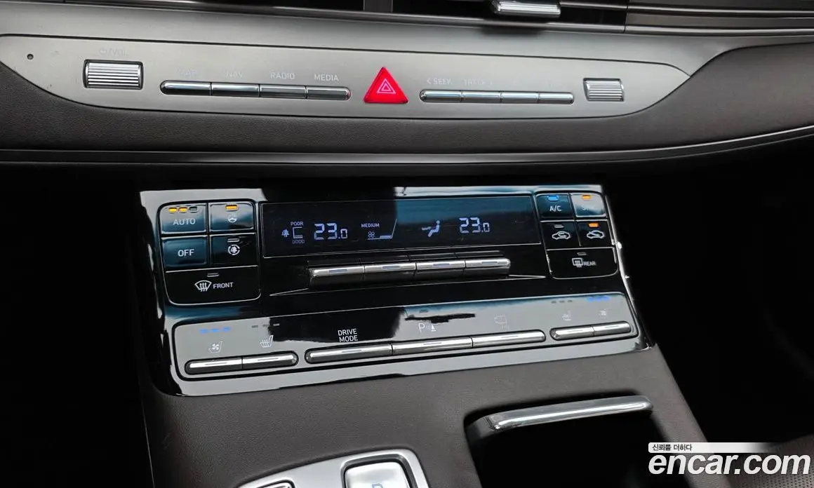 Hyundai Grandeur 2020 2.5 автомат (гидро), фото 22