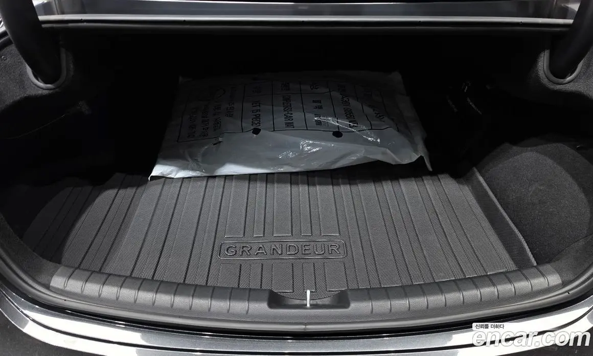 Hyundai Grandeur 2020 2.4 автомат (гидро), фото 25 Hyundai Grandeur 2020 2.4 автомат (гидро), фото 25