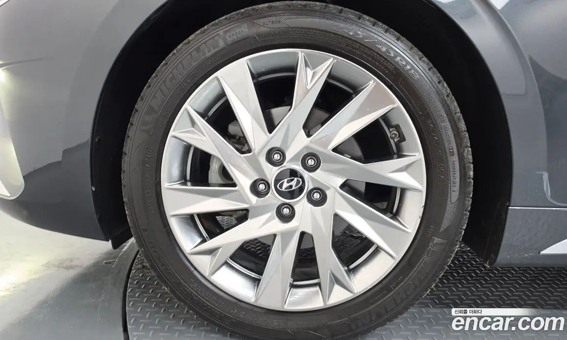 Hyundai Grandeur 2020 2.4 автомат (гидро), фото 5 Hyundai Grandeur 2020 2.4 автомат (гидро), фото 5