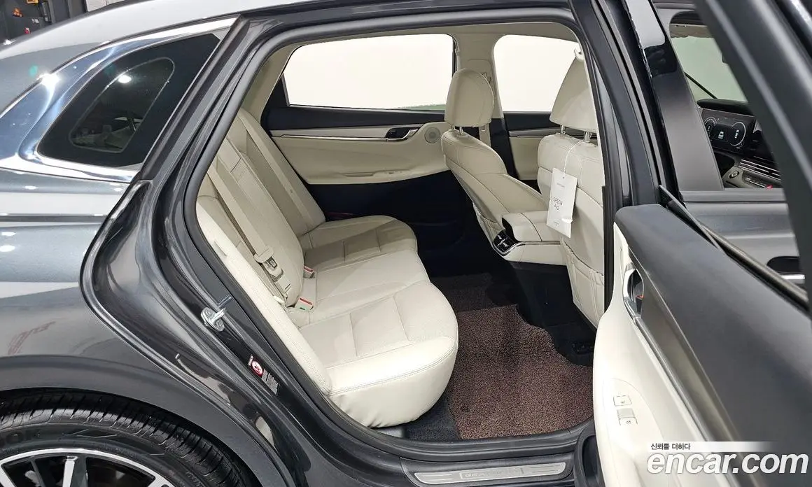 Hyundai Grandeur 2021 2.5 автомат (гидро), фото 17