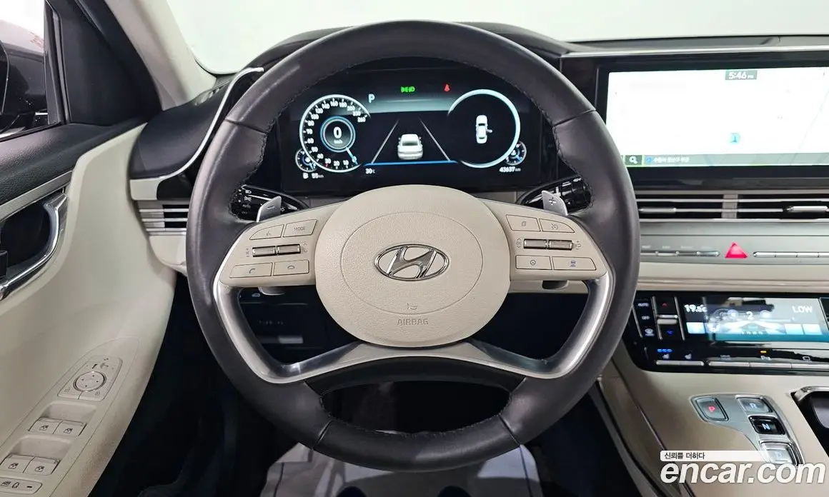Hyundai Grandeur 2021 2.5 автомат (гидро), фото 20