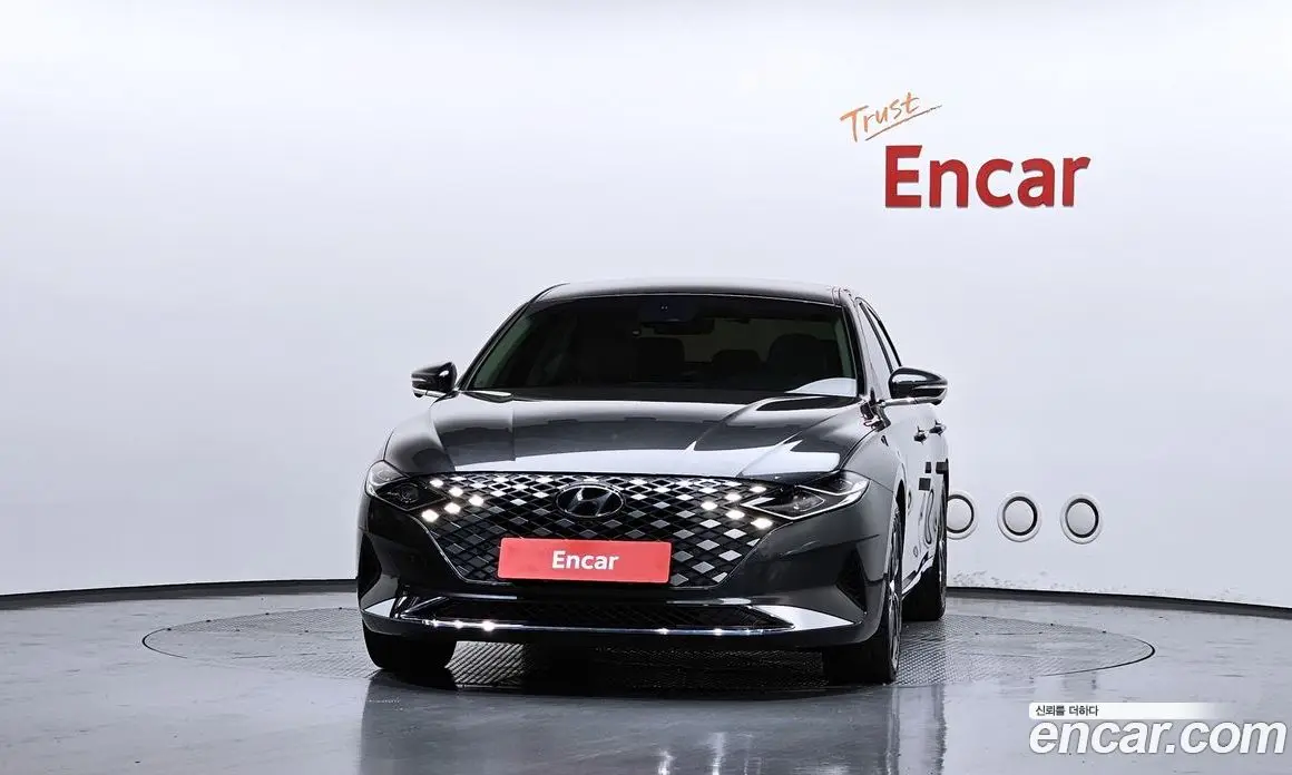 Hyundai Grandeur 2021 2.5 автомат (гидро), фото 3
