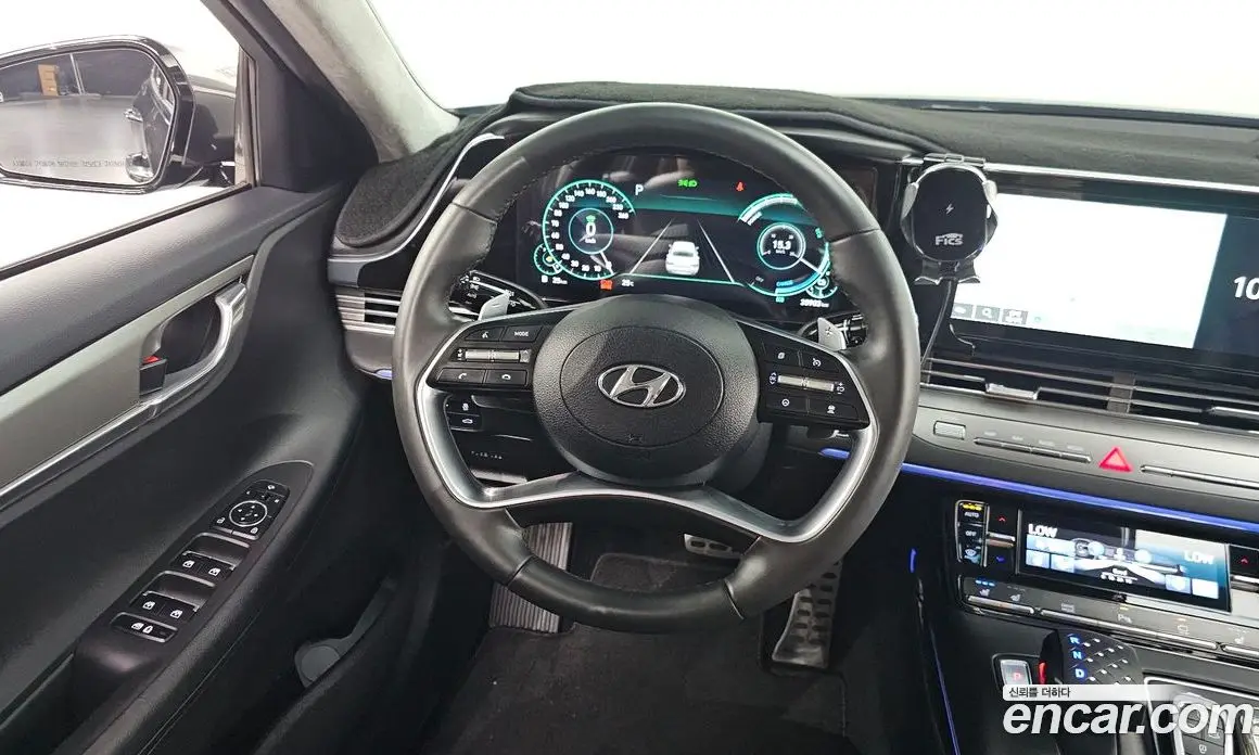 Hyundai Grandeur 2022 2.4 автомат (гидро), фото 14