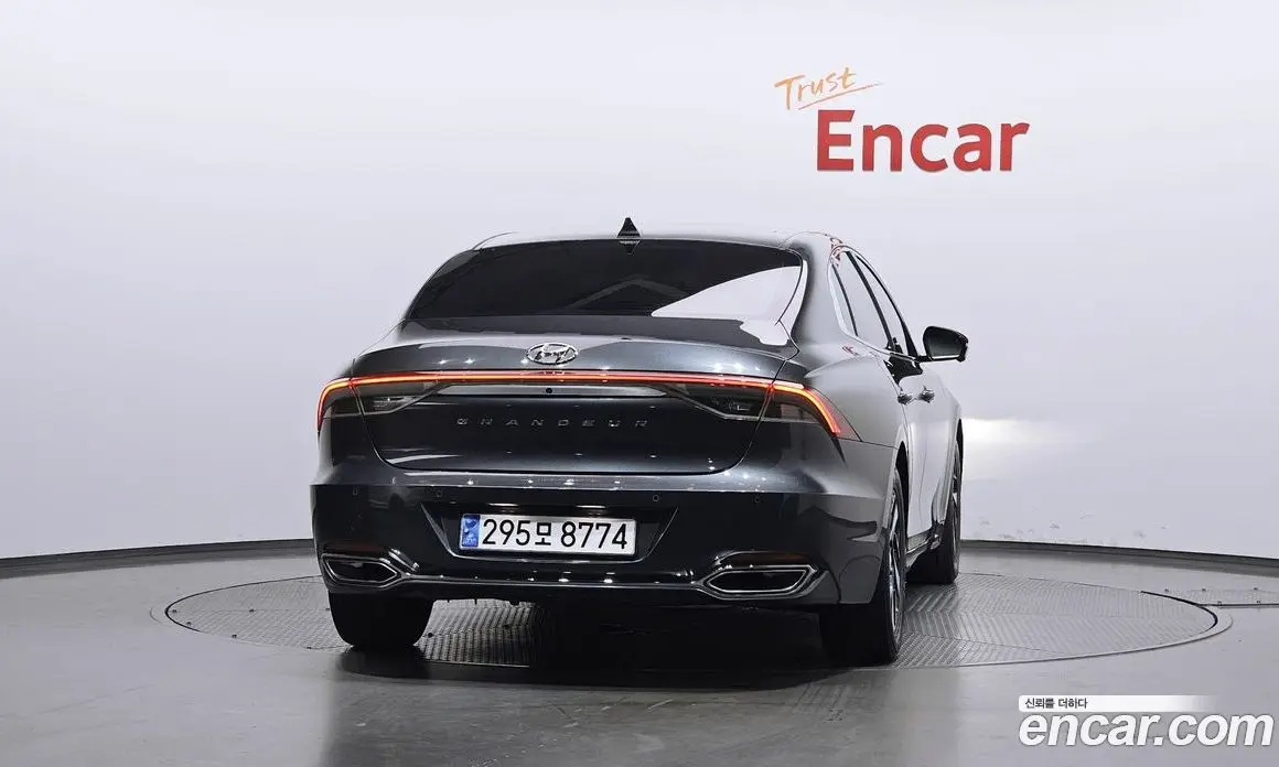 Hyundai Grandeur 2022 2.4 автомат (гидро), фото 4