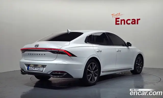 Hyundai Grandeur 2022 2.5 автомат (гидро), миниатюра 2 Hyundai Grandeur 2022 2.5 автомат (гидро), миниатюра 2
