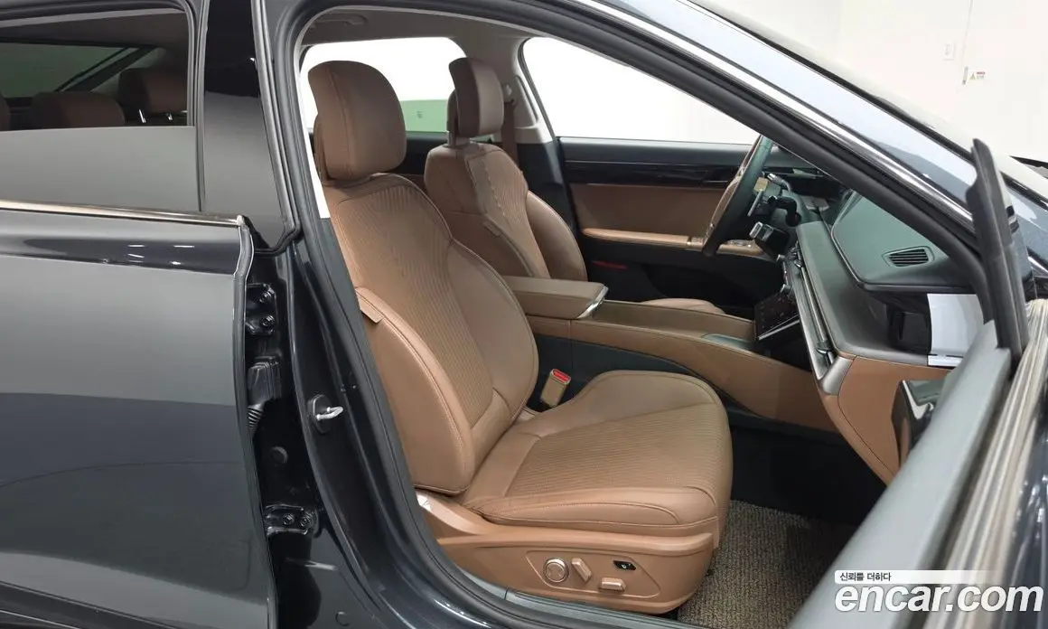 Hyundai Grandeur 2023 2.5 автомат (гидро), фото 16 Hyundai Grandeur 2023 2.5 автомат (гидро), фото 16