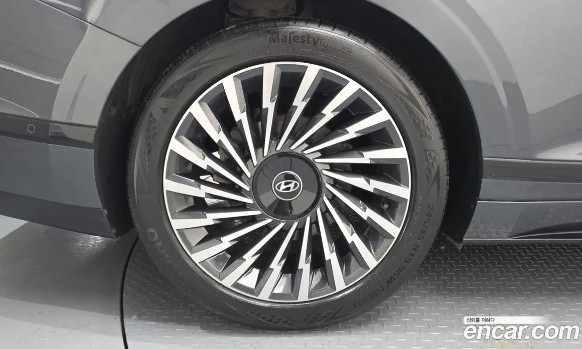 Hyundai Grandeur 2023 2.5 автомат (гидро), фото 5 Hyundai Grandeur 2023 2.5 автомат (гидро), фото 5