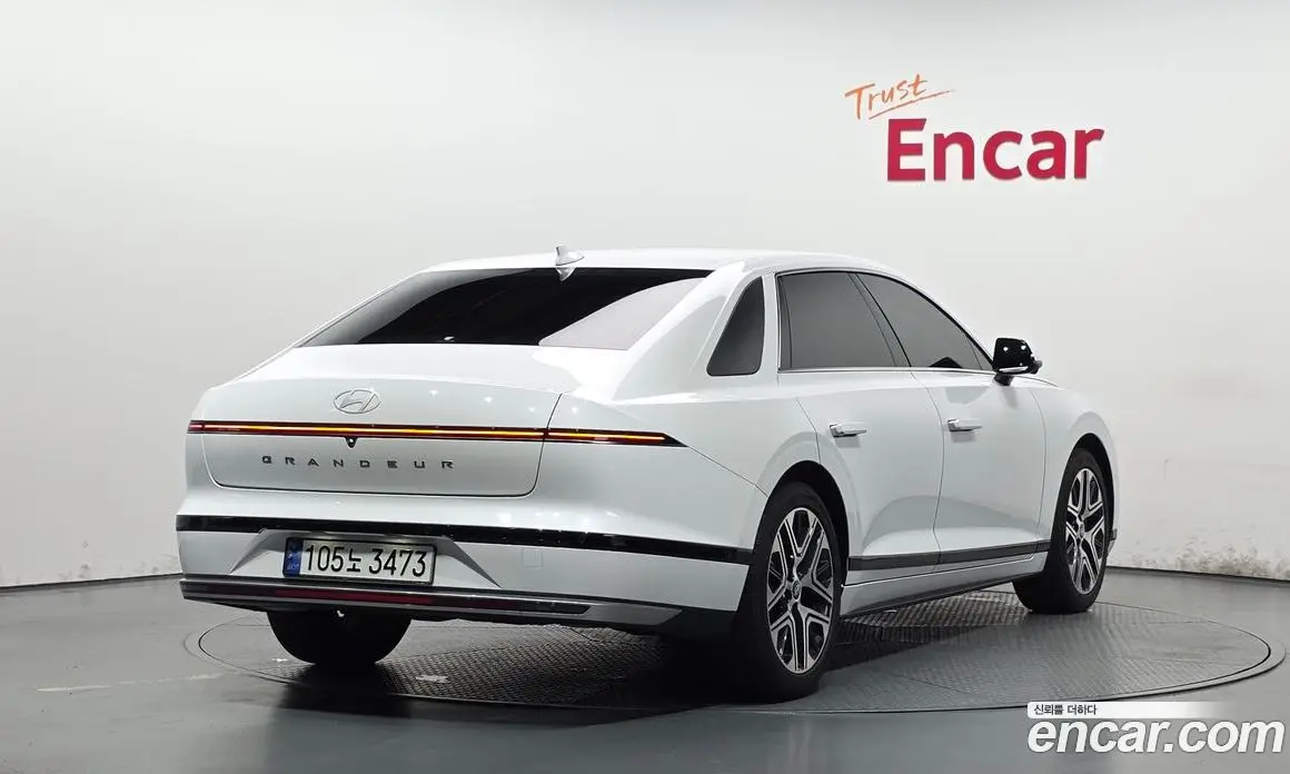 Hyundai Grandeur 2024 2.5 автомат (гидро), фото 2 Hyundai Grandeur 2024 2.5 автомат (гидро), фото 2