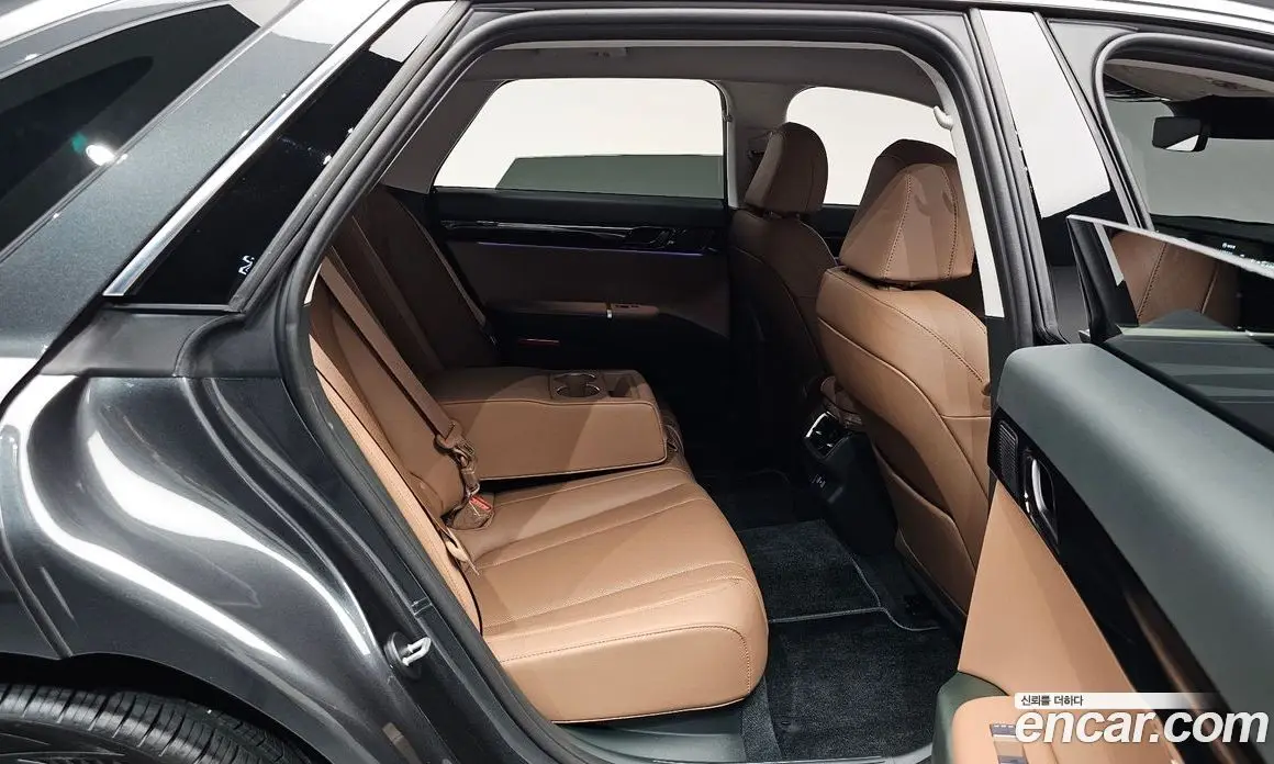 Hyundai Grandeur 2024 2.5 автомат (гидро), фото 16 Hyundai Grandeur 2024 2.5 автомат (гидро), фото 16