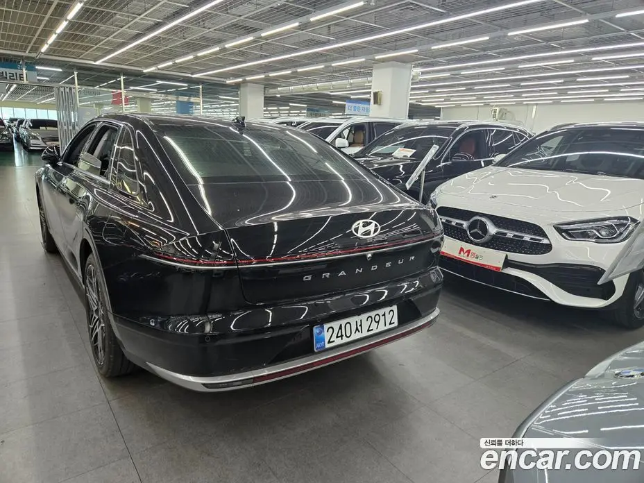Hyundai Grandeur 2025 2.5 автомат (гидро), фото 2 Hyundai Grandeur 2025 2.5 автомат (гидро), фото 2