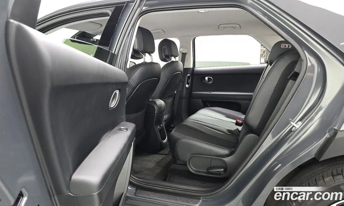Hyundai Ioniq 5 2023 0.1 автомат (гидро), фото 16 Hyundai Ioniq 5 2023 0.1 автомат (гидро), фото 16