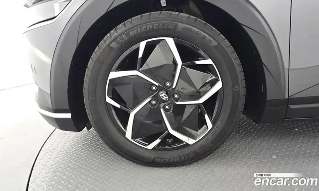 Hyundai Ioniq 5 2023 0.1 автомат (гидро), миниатюра 7 Hyundai Ioniq 5 2023 0.1 автомат (гидро), миниатюра 7