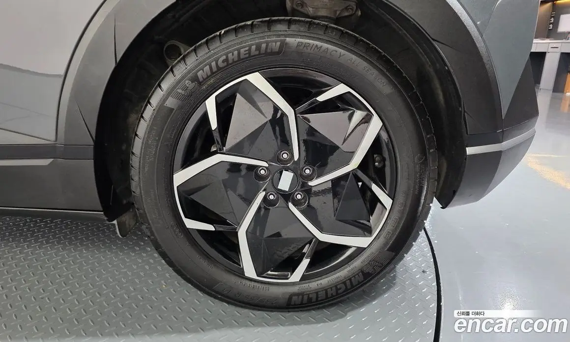 Hyundai Ioniq 5 2023 0.1 автомат (гидро), фото 6 Hyundai Ioniq 5 2023 0.1 автомат (гидро), фото 6
