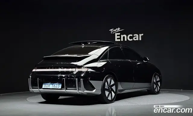 Hyundai Ioniq 6 2023 0.1 автомат (гидро), миниатюра 2