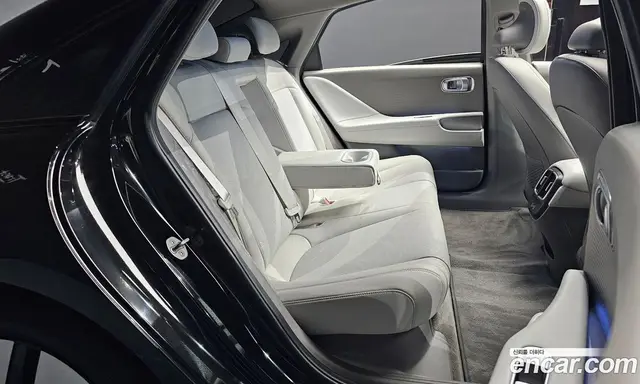 Hyundai Ioniq 6 2023 0.1 автомат (гидро), миниатюра 12