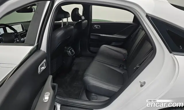 Hyundai Ioniq 6 2025 0.1 автомат (гидро), миниатюра 12