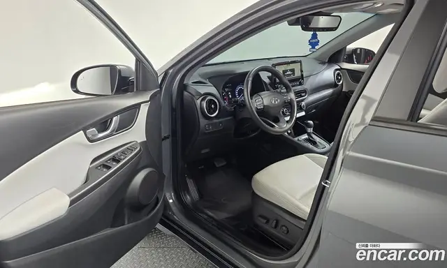 Hyundai Kona 2021 1.6 автомат (гидро), миниатюра 12