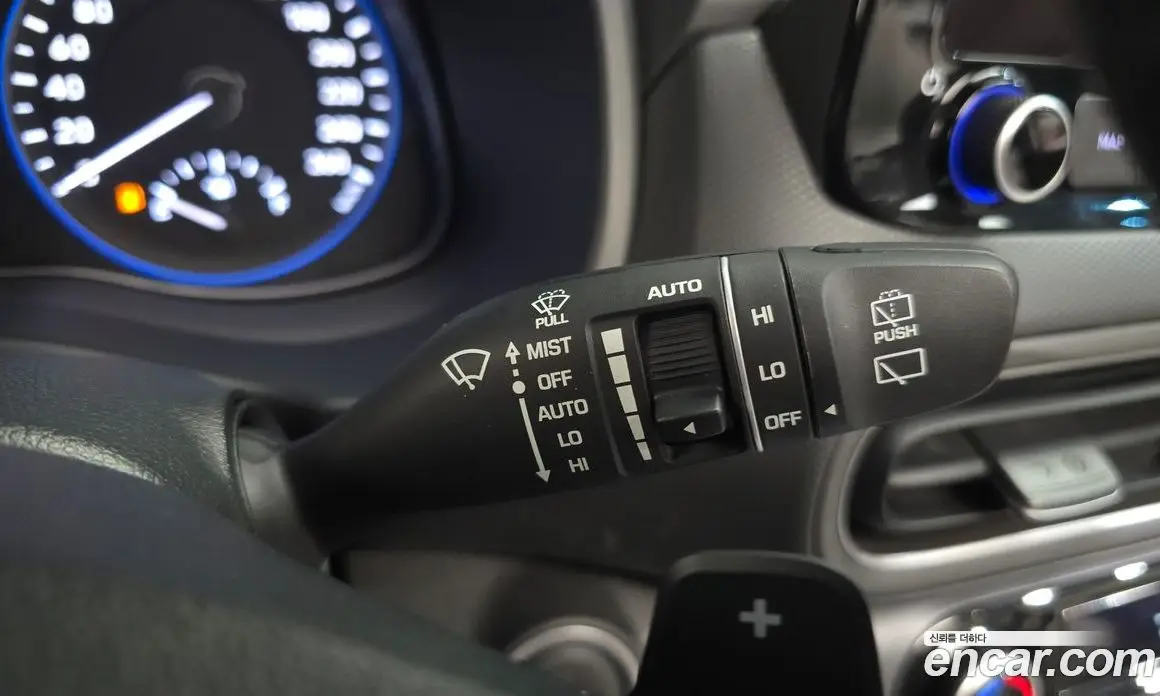 Hyundai Kona 2021 1.6 автомат (гидро), фото 27