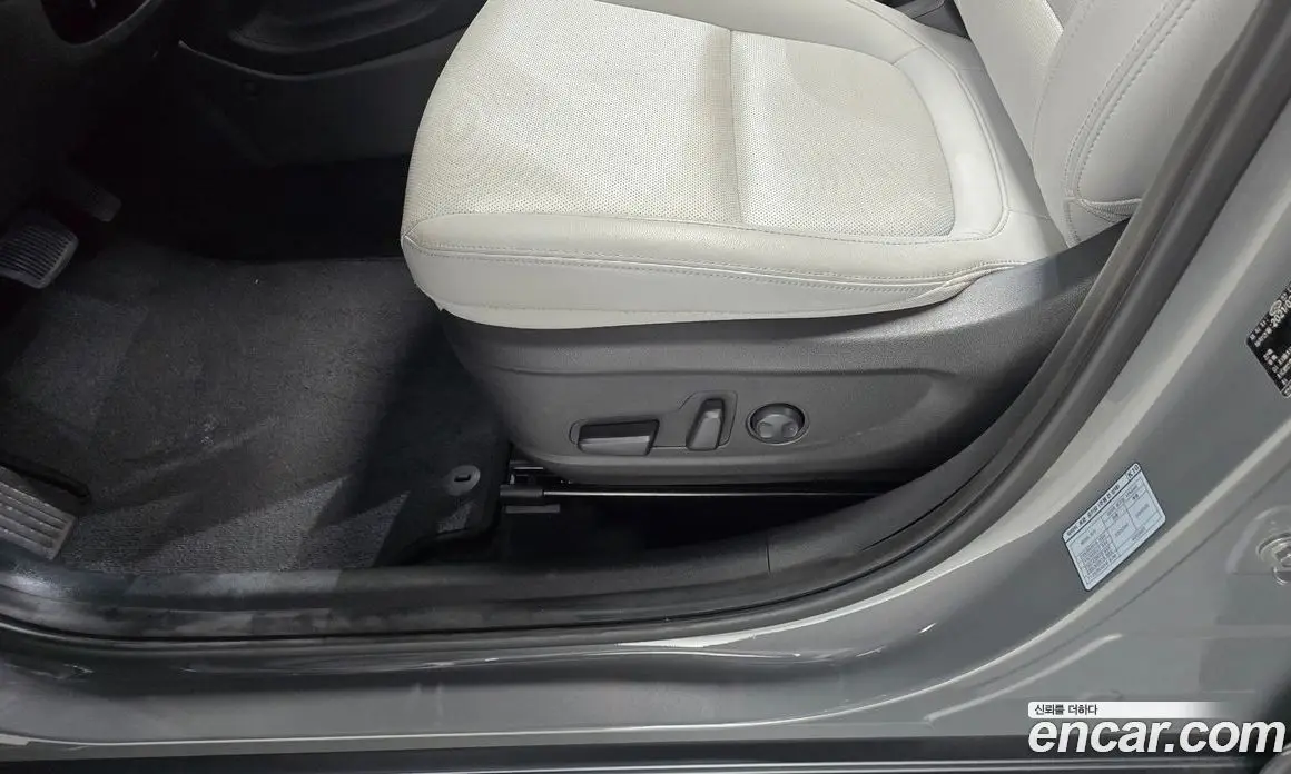 Hyundai Kona 2021 1.6 автомат (гидро), фото 31