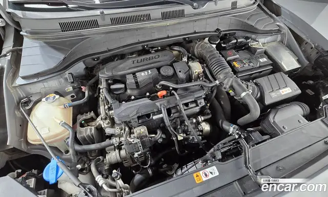 Hyundai Kona 2021 1.6 автомат (гидро), миниатюра 5