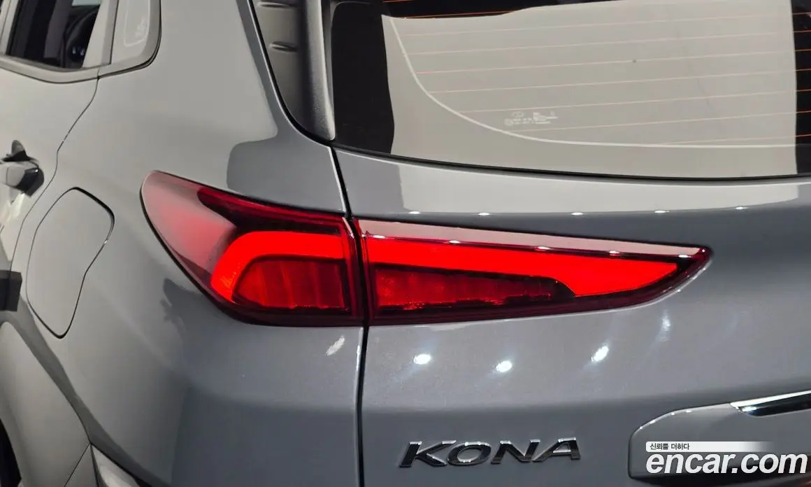 Hyundai Kona 2021 1.6 автомат (гидро), фото 8