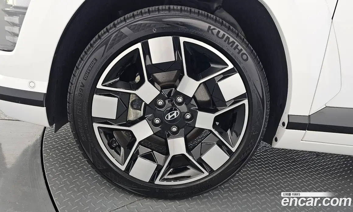 Hyundai Kona 2023 0.2 автомат (гидро), фото 4 Hyundai Kona 2023 0.2 автомат (гидро), фото 4