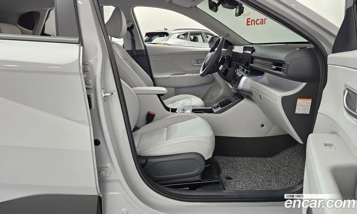 Hyundai Kona 2025 1.6 автомат (гидро), фото 16 Hyundai Kona 2025 1.6 автомат (гидро), фото 16