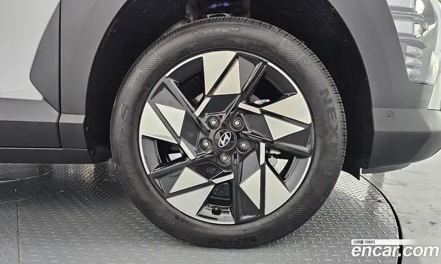Hyundai Kona 2025 1.6 автомат (гидро), миниатюра 7 Hyundai Kona 2025 1.6 автомат (гидро), миниатюра 7