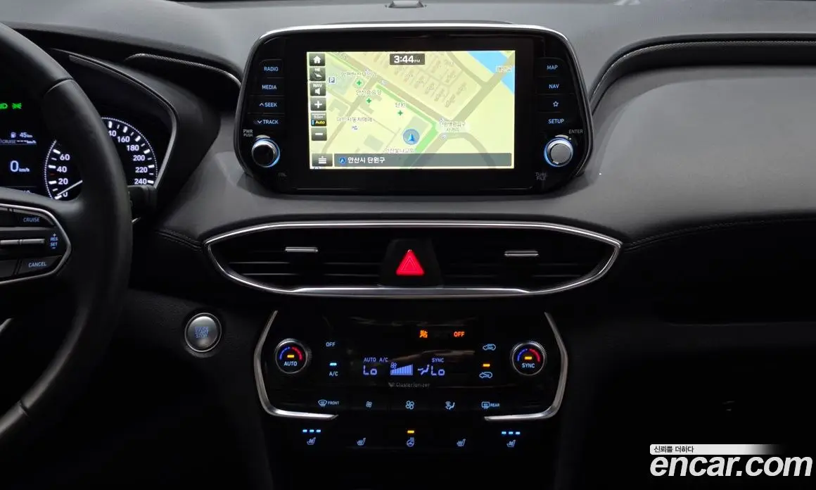 Hyundai Santa Fe 2019 2.0 автомат (гидро), фото 14 Hyundai Santa Fe 2019 2.0 автомат (гидро), фото 14