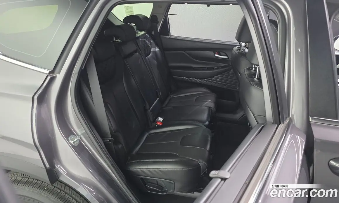 Hyundai Santa Fe 2022 2.2 автомат (гидро), фото 16
