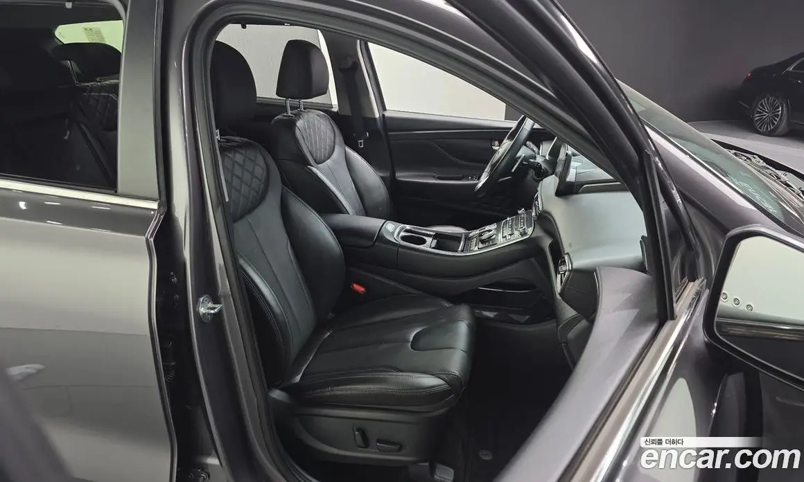 Hyundai Santa Fe 2022 2.2 автомат (гидро), фото 18