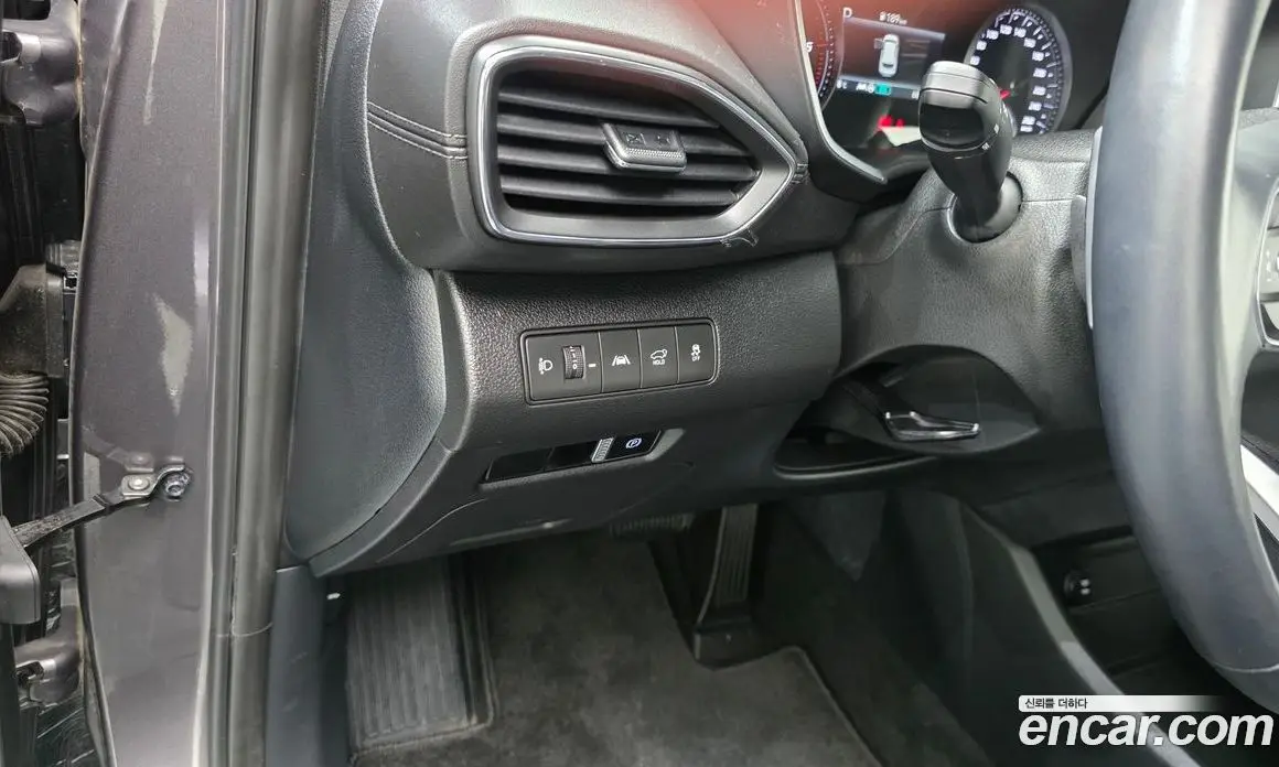 Hyundai Santa Fe 2022 2.2 автомат (гидро), фото 21