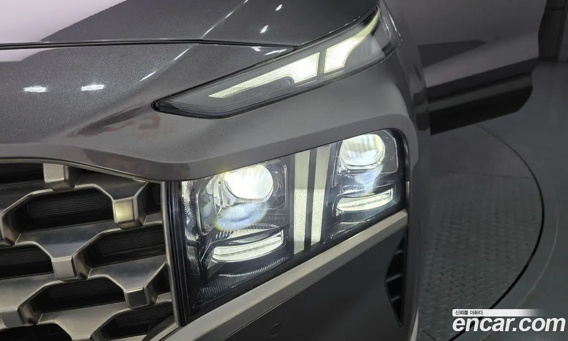 Hyundai Santa Fe 2022 2.2 автомат (гидро), фото 8