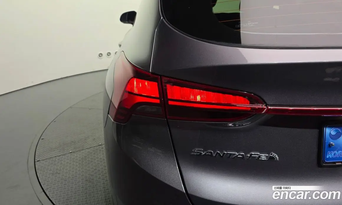 Hyundai Santa Fe 2022 2.2 автомат (гидро), фото 9