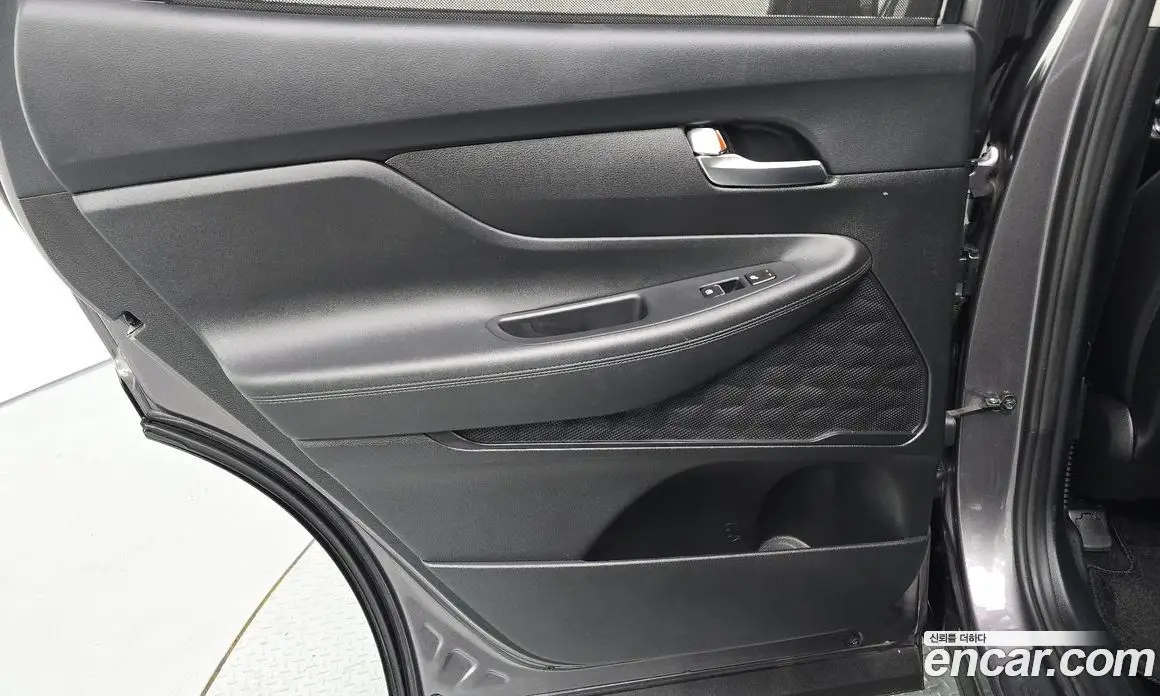 Hyundai Santa Fe 2022 2.2 автомат (гидро), фото 15 Hyundai Santa Fe 2022 2.2 автомат (гидро), фото 15